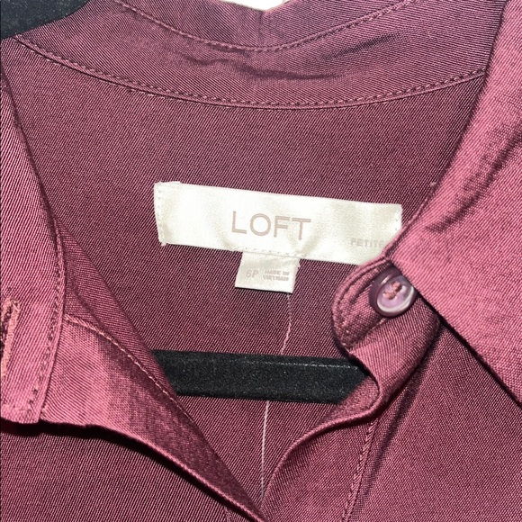 LOFT Burgundy Pleated Tie Waist Midi Shirtdress Size 6P NWT - Picture 8 of 10
